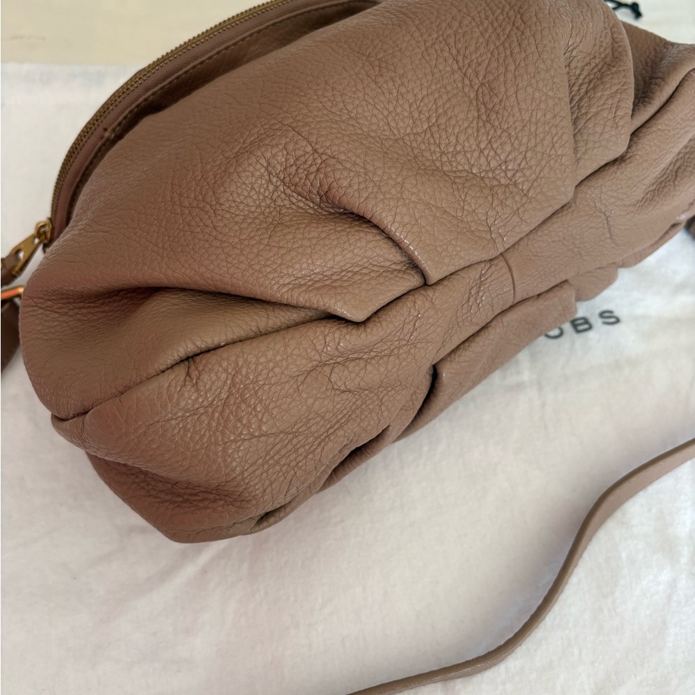 Marc by Marc Jacobs Classic Q Natasha Leather Bag - Picture 7 of 11